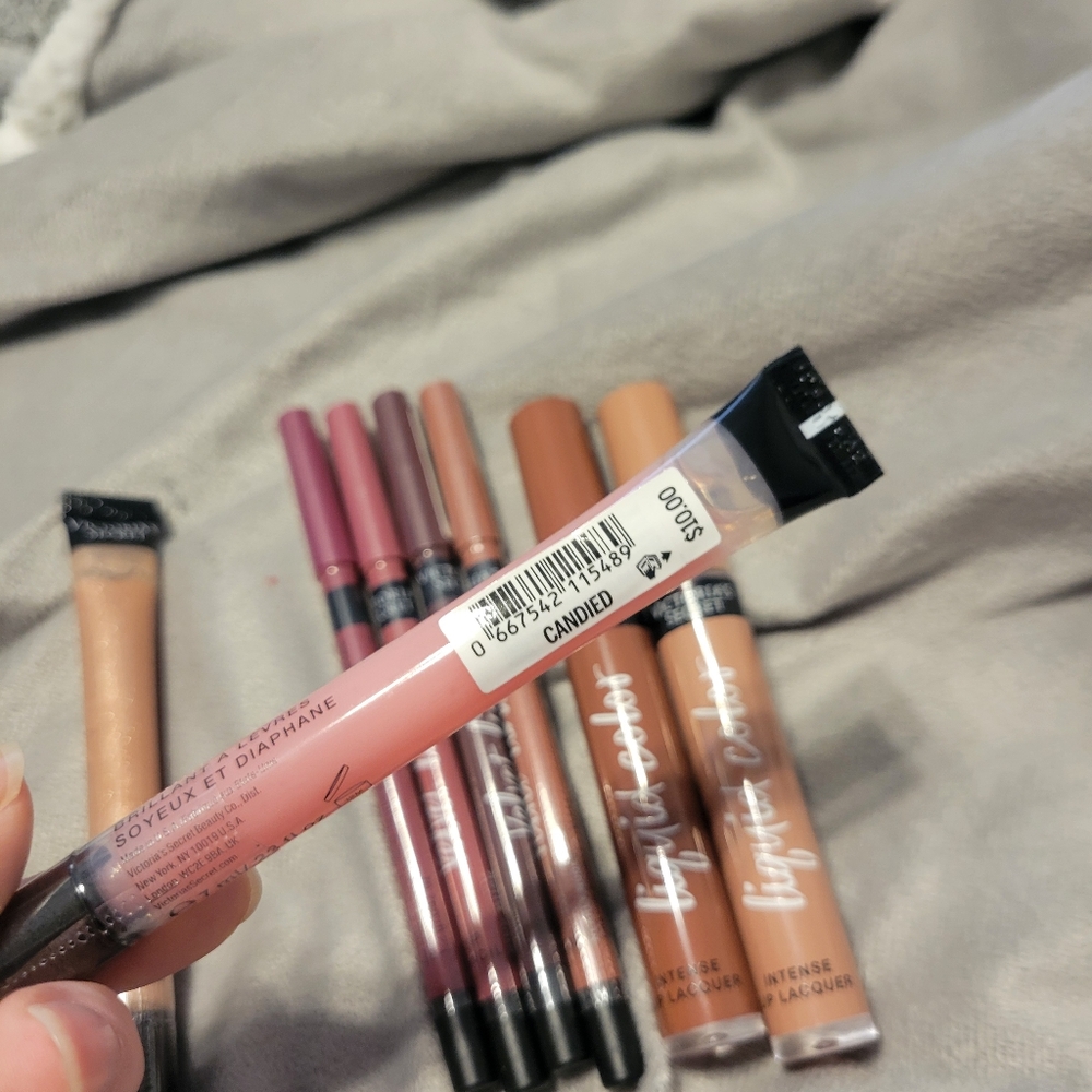 Victoria's Secret LIP Products BUNDLE, ALL SEALED!!! - Picture 5 of 16